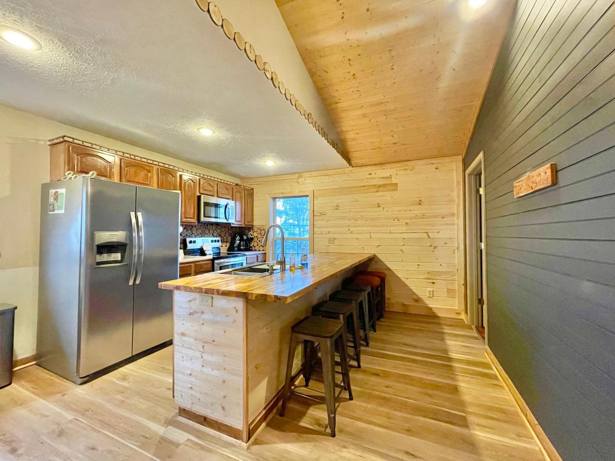 Lazy Bear Cabin Sevierville Exterior foto